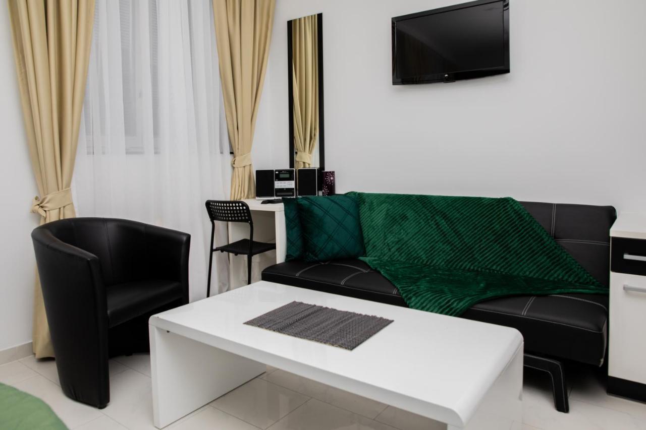 Vladys Vienna Apartments Buitenkant foto